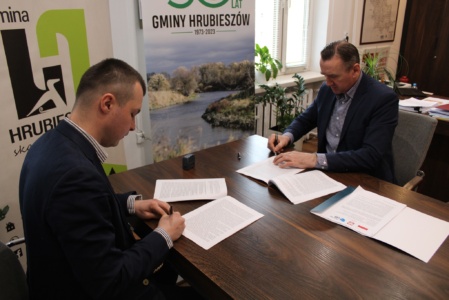 Podpisano umowę na przebudowę mostu w Brodzicy